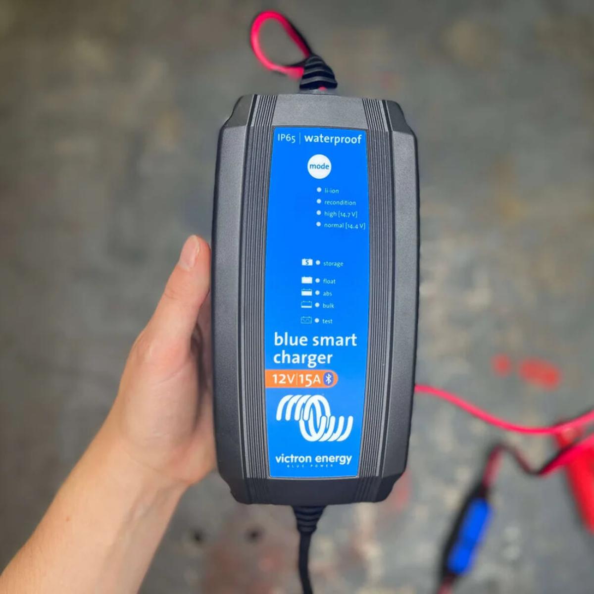 12V Battery Charger Blue Smart IP65  15