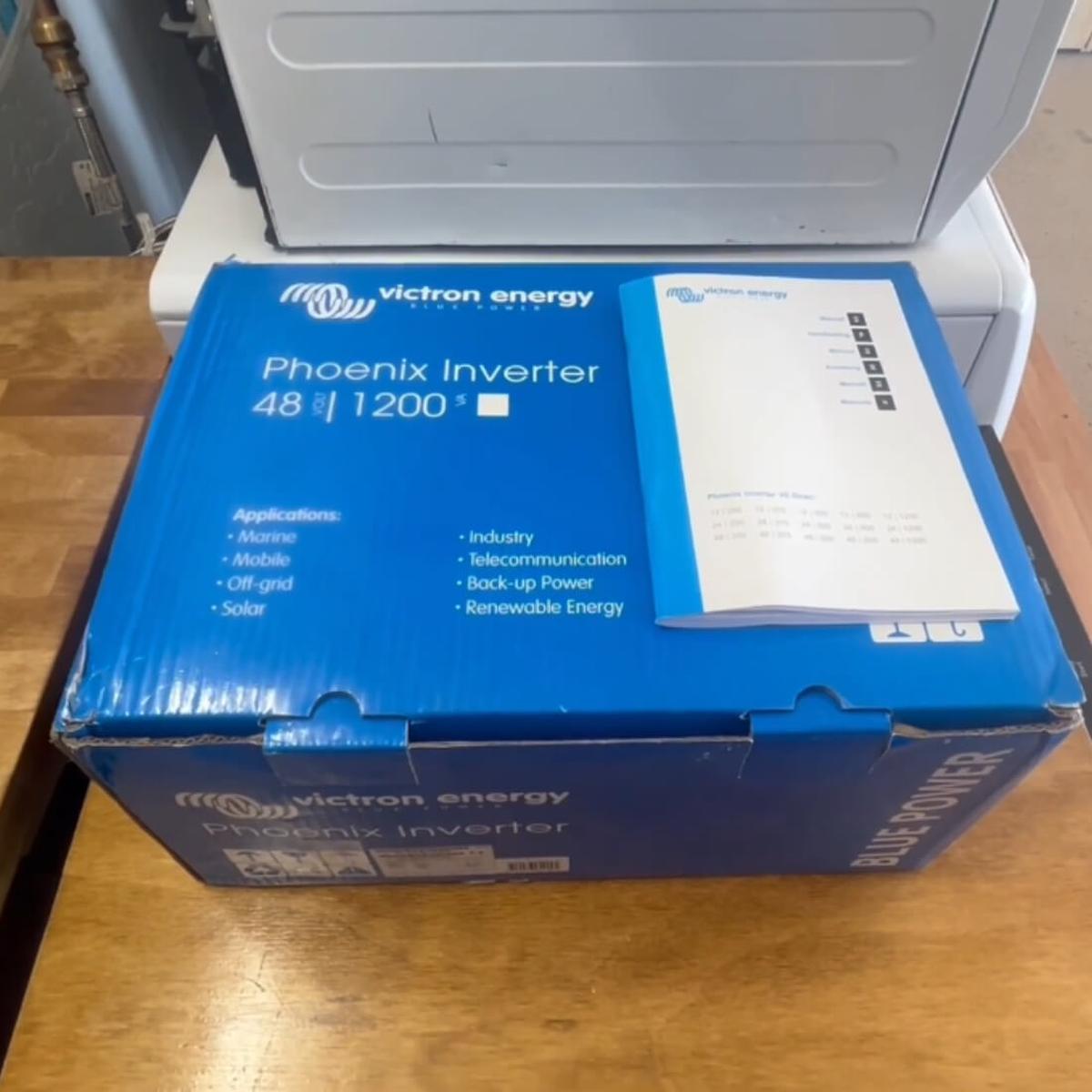 Victron Phoenix 481200 VE.Direct Box