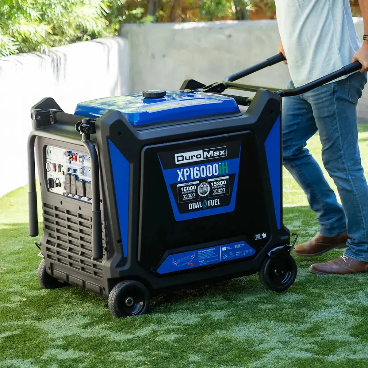 DuroMax XP16000iH Dual Fuel Inverter Generator-5