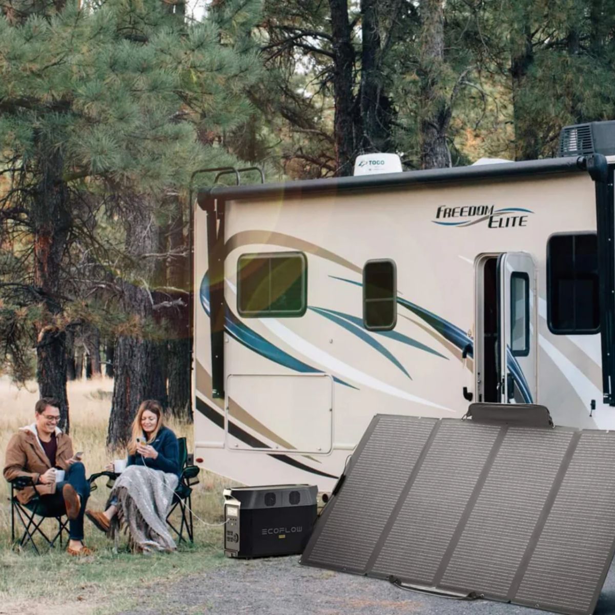 EcoFlow 400W Portable Solar Panel serves a rv's portable backup power