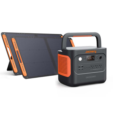 Jackery Solar Generator 1000 Plus with its components: the Explorer 1000 Plus and 2 x SolarSaga 100W Panels